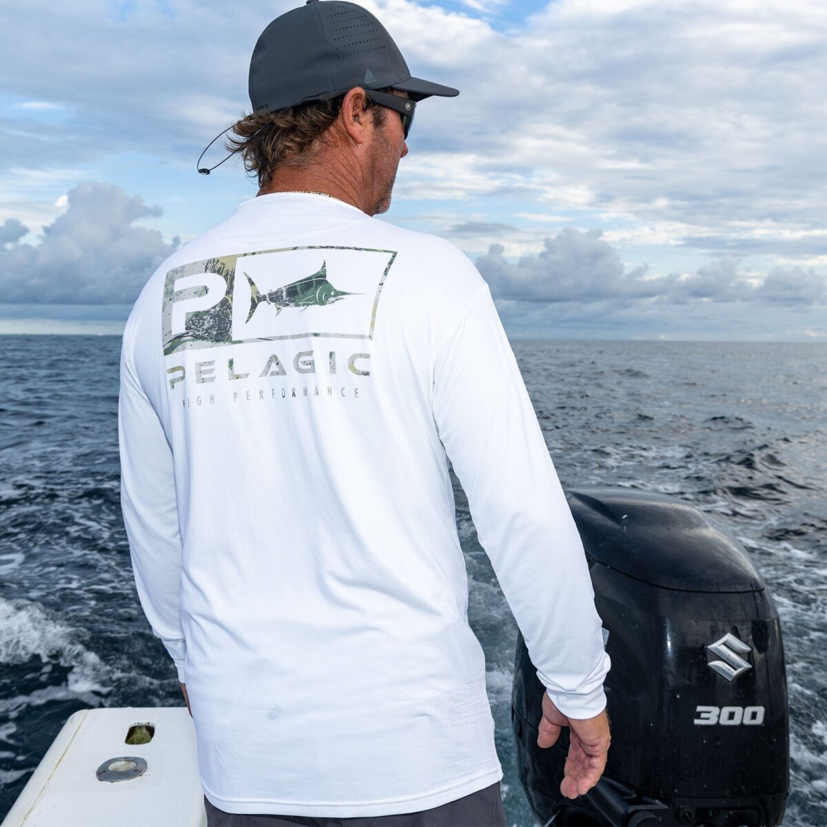 Pelagic Men’s Aquatek Icon Upf 50+ Fishing Shirt - White