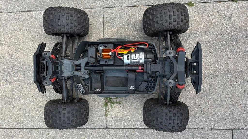 Arrma Granite 4X4 Boost &Ndash; 3 &Ndash; Compraya 507 Arrma Granite 4X4 Boost - Image 3