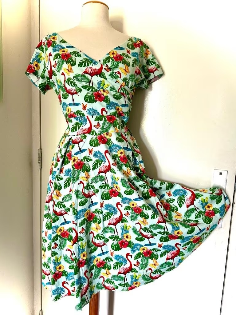 Colored Flamingo Dress &Ndash; 1 &Ndash; Compraya 507 Colored Flamingo Dress