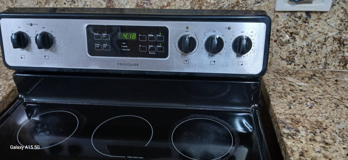 Estufa Electrica 30&Quot; Con Horno Incluido &Ndash; 2 &Ndash; Compraya 507 Estufa Electrica 30&Quot; Con Horno Incluido - Image 2